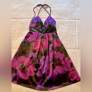 Beautiful satiny junior's halter dress size 5